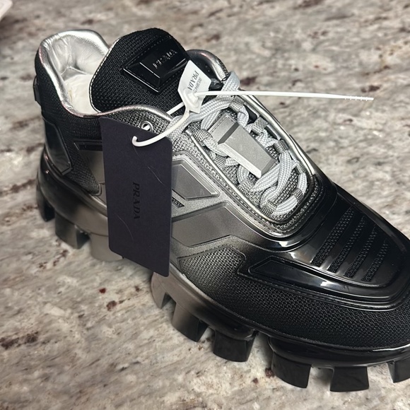 Prada Cloudbust Thunder Black & Silver Brand New ! - Picture 2 of 4